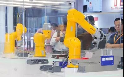 中美贸易战之下,全球工业机器人市场放缓